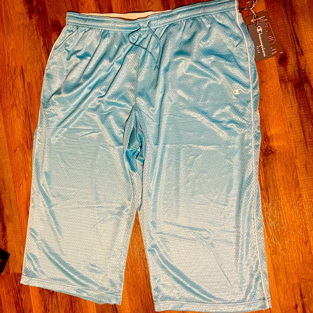 1x Champion (NEW)